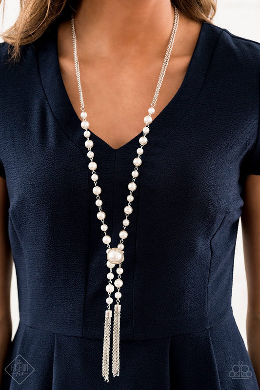 Vintage Diva White